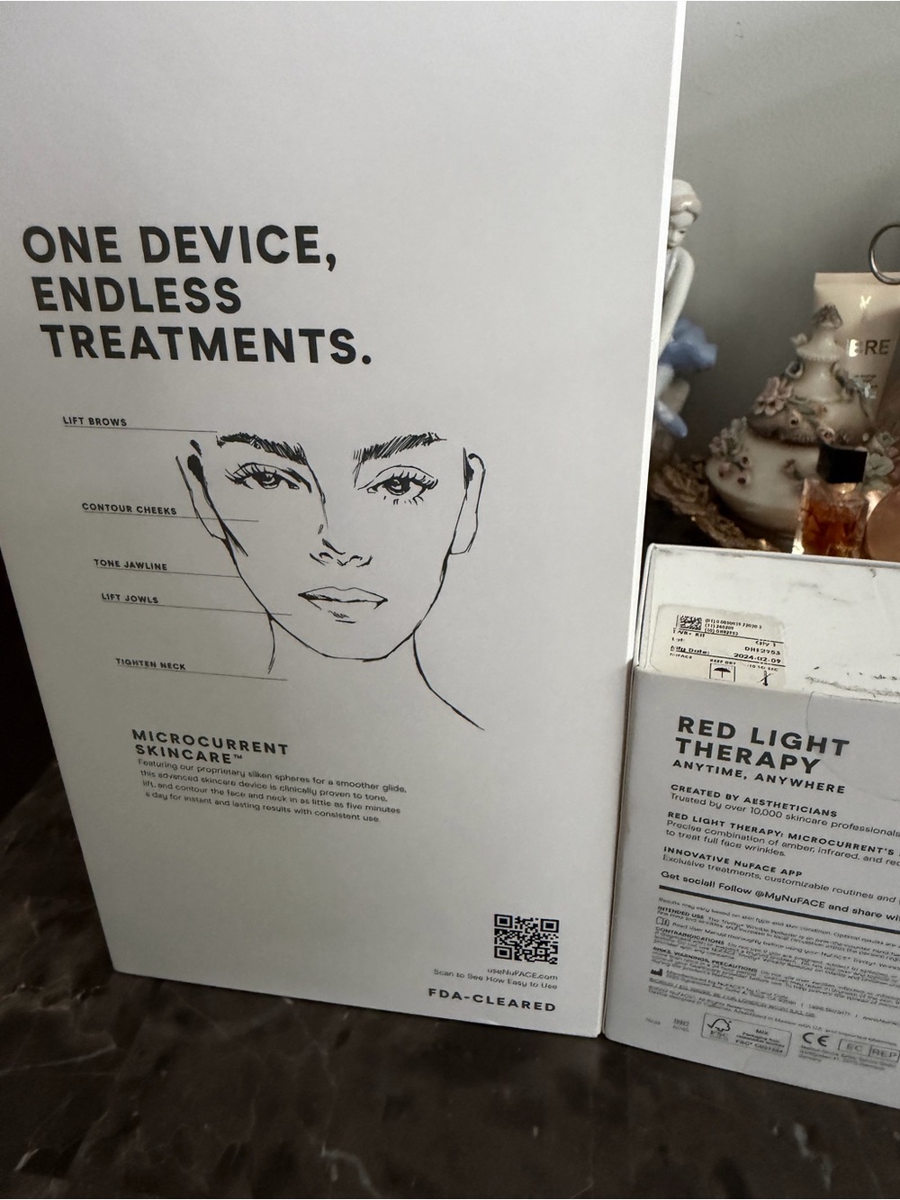 NUFACE® Trinity+ Microcurrent + LED Red Light Wrinkle Reducer Device Bundle - Picture 8 of 9